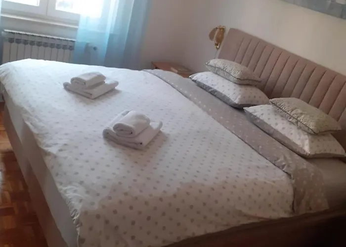Vrata Jadrana 1 Apartment Rijeka