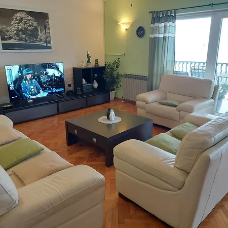 Vrata Jadrana 1 Апартаменты