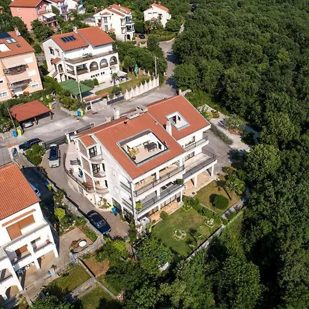 Vrata Jadrana 1 * Риека