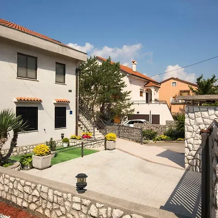 Vrata Jadrana 1 아파트